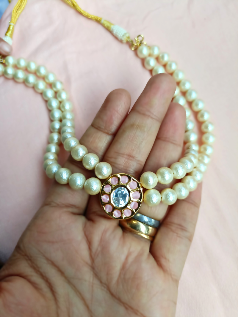 Zinal Pearl Necklace