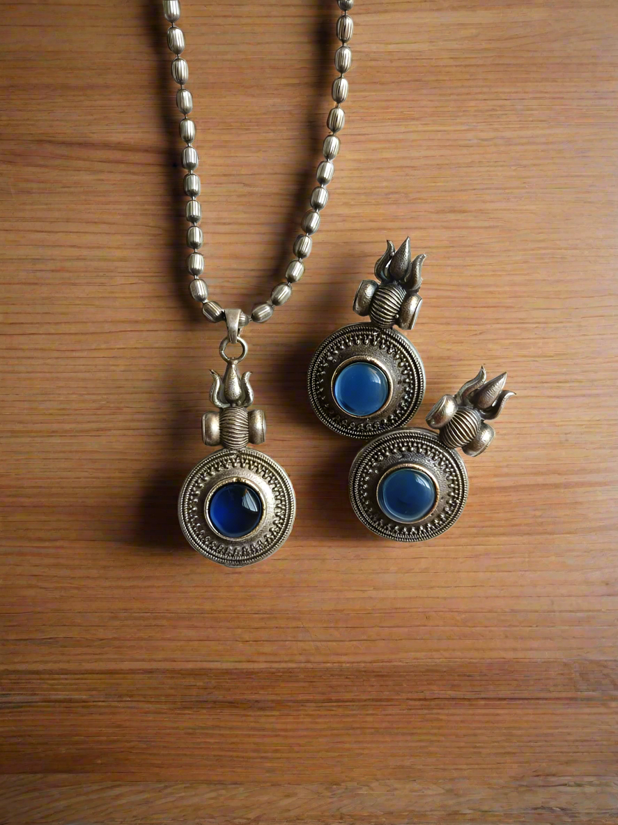 Shiva Trishul Pendant Set