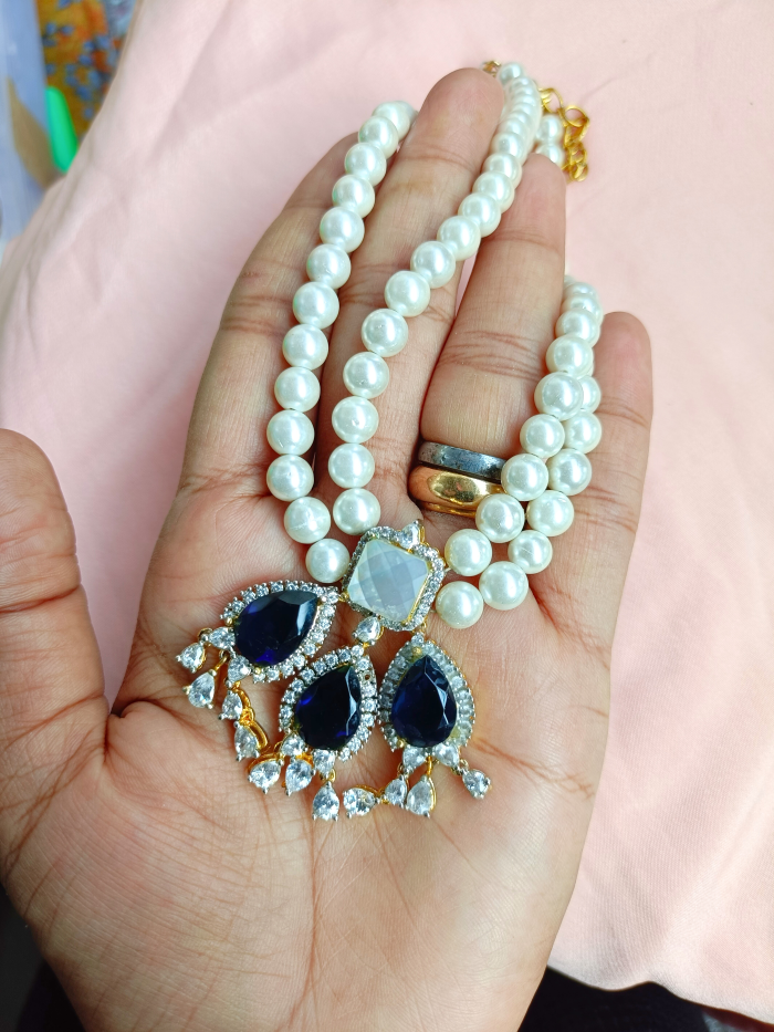 Doublet Pearl Necklace