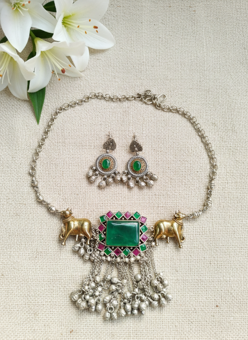 Dual tone necklace