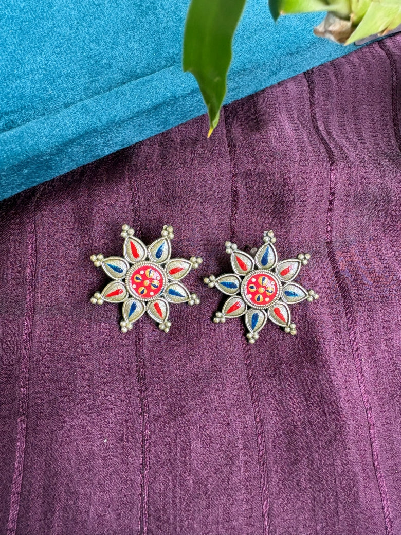 Nazara Silver Look Alike Oxidised Studs