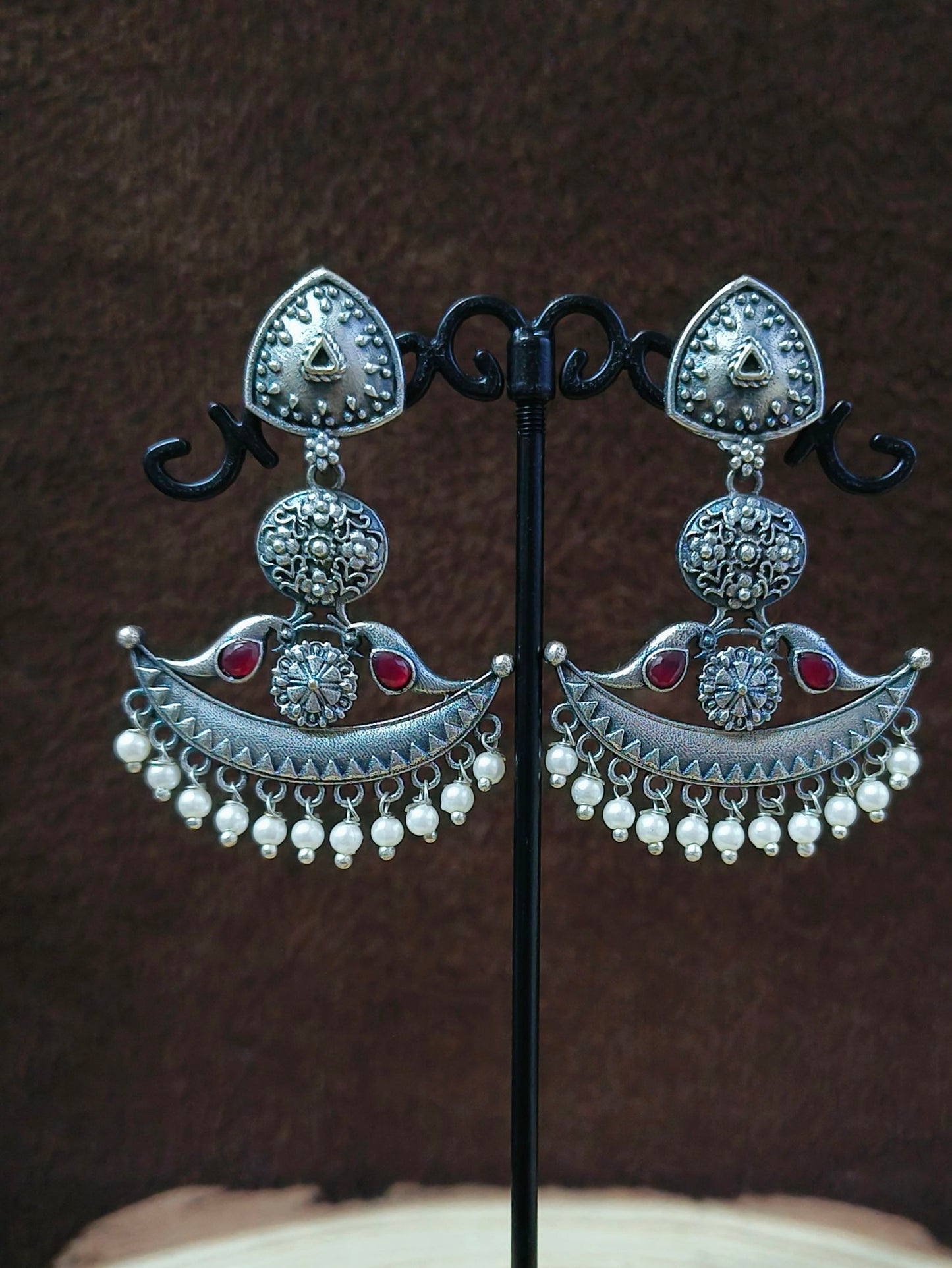 Saanchi Dangler Eaarings