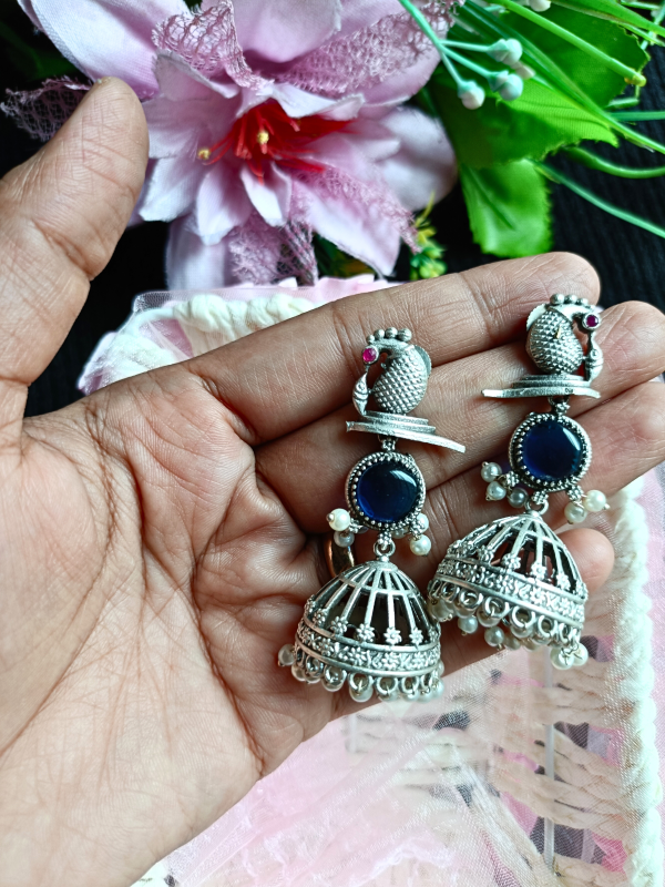Noor Jhumka Earrings