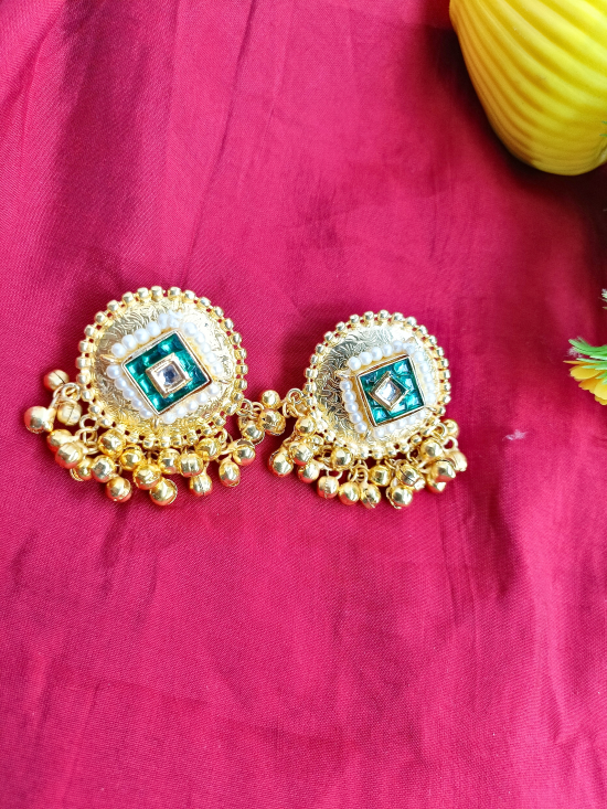 Yamini Golden Kundan Stud Earrings