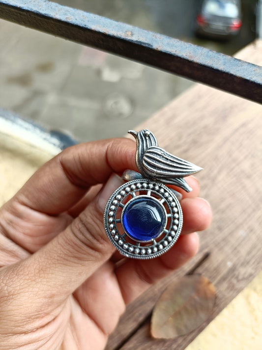 Antique Bird Finger Ring