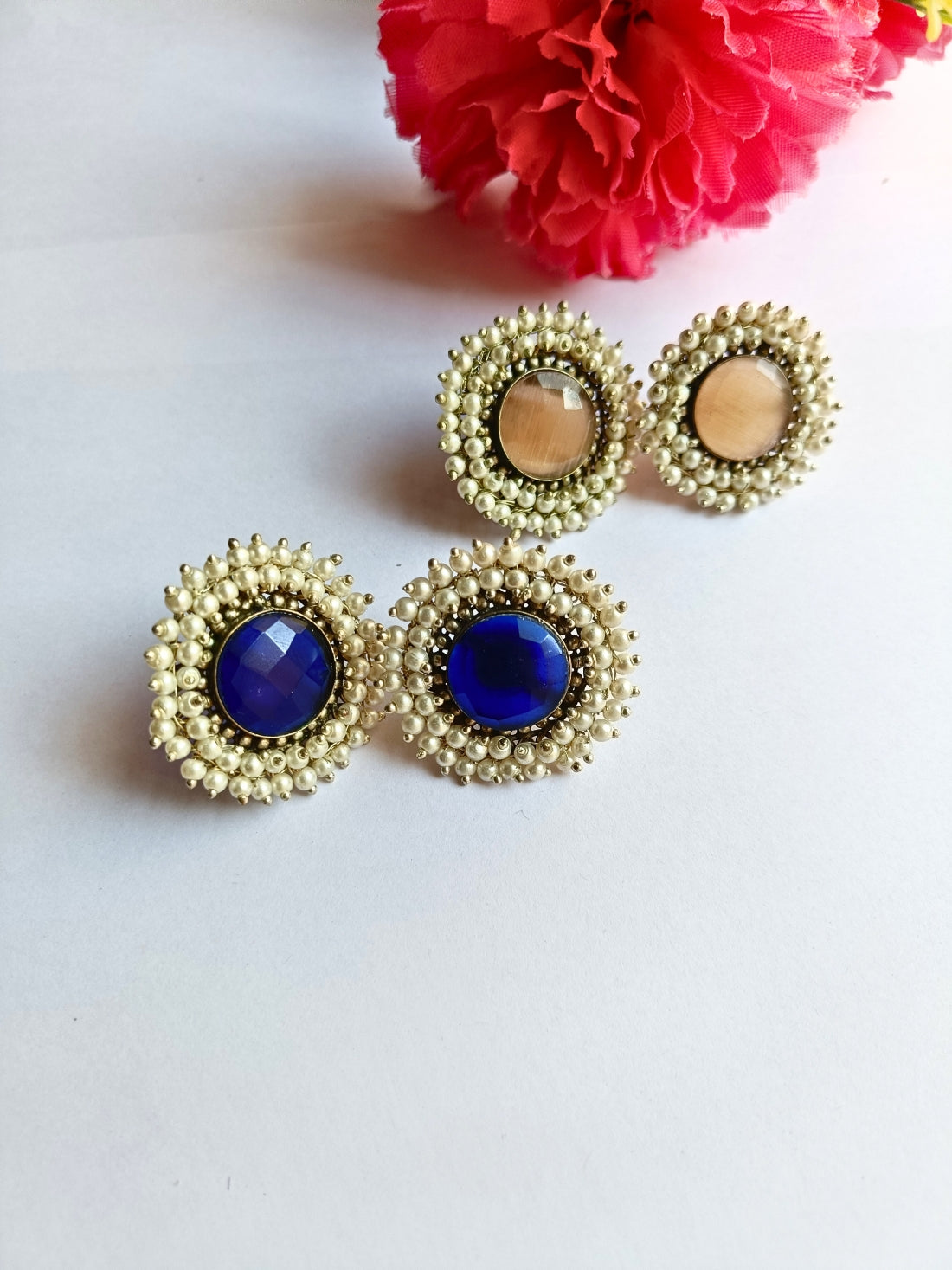Ahiraa Stud Earrings