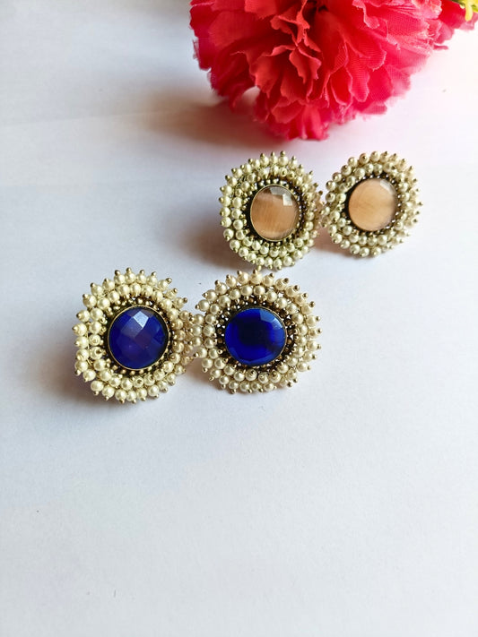 Ahiraa Stud Earrings