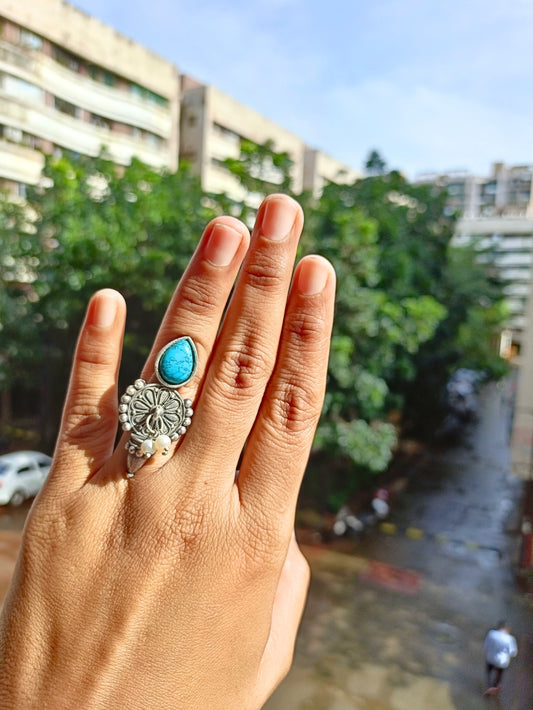 Lilly Ring