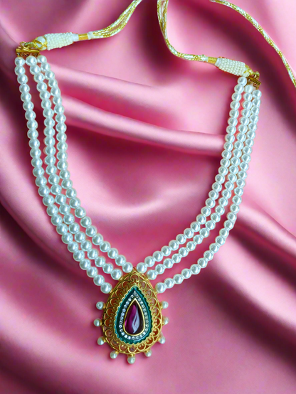 Celina Pearl Necklace