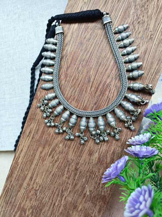 Ginni Solid Necklace