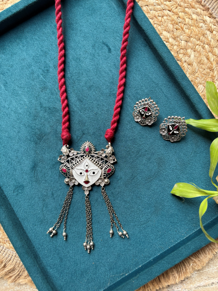 Durga Maa Thread Pendent
