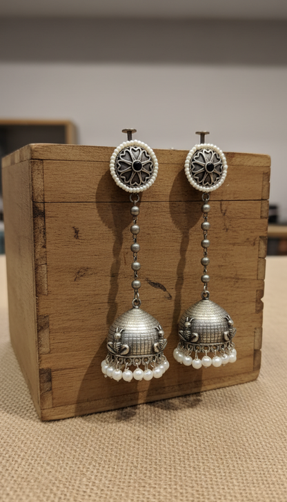 Niyati Oxidised Jhumka