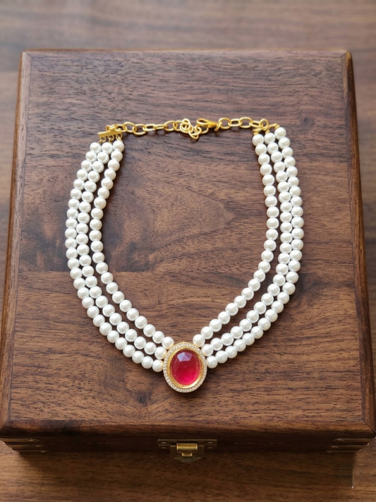 Ila Pearl Necklace