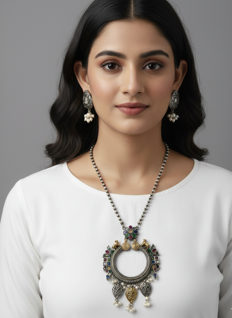 Dual Tone Chain Pendant Set