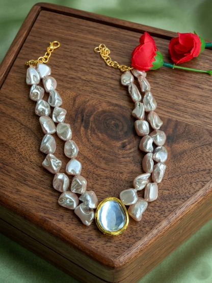 Barukh Pearl Neckalce
