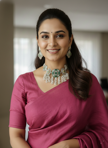 Dual-tone choker necklace