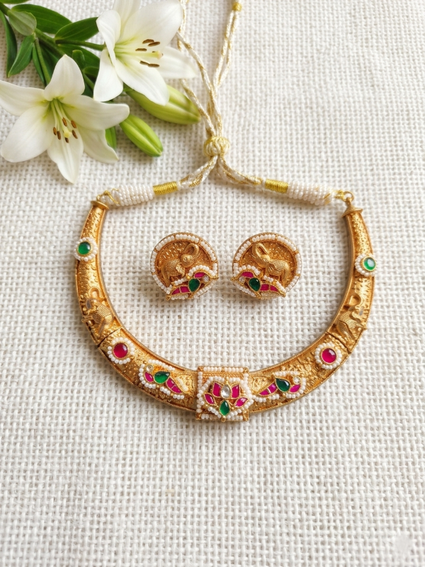Gajraj Panchi Kundan Hasli Set