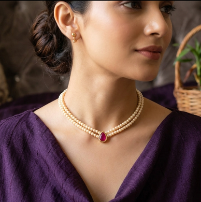 Lincey Pearl Choker