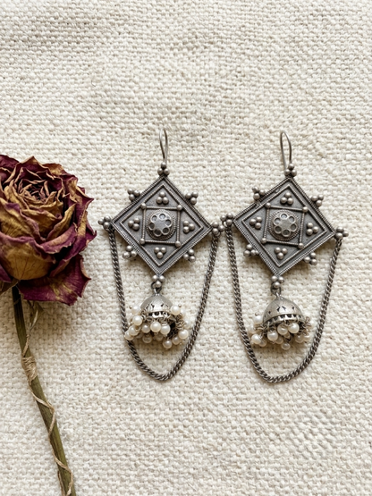 Hook earrings
