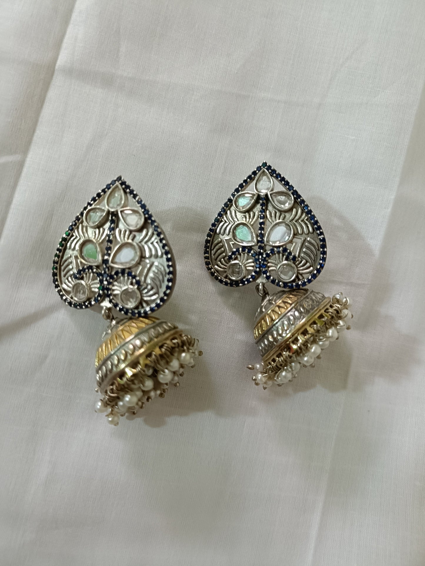 Nehmat DualTone Jhumka