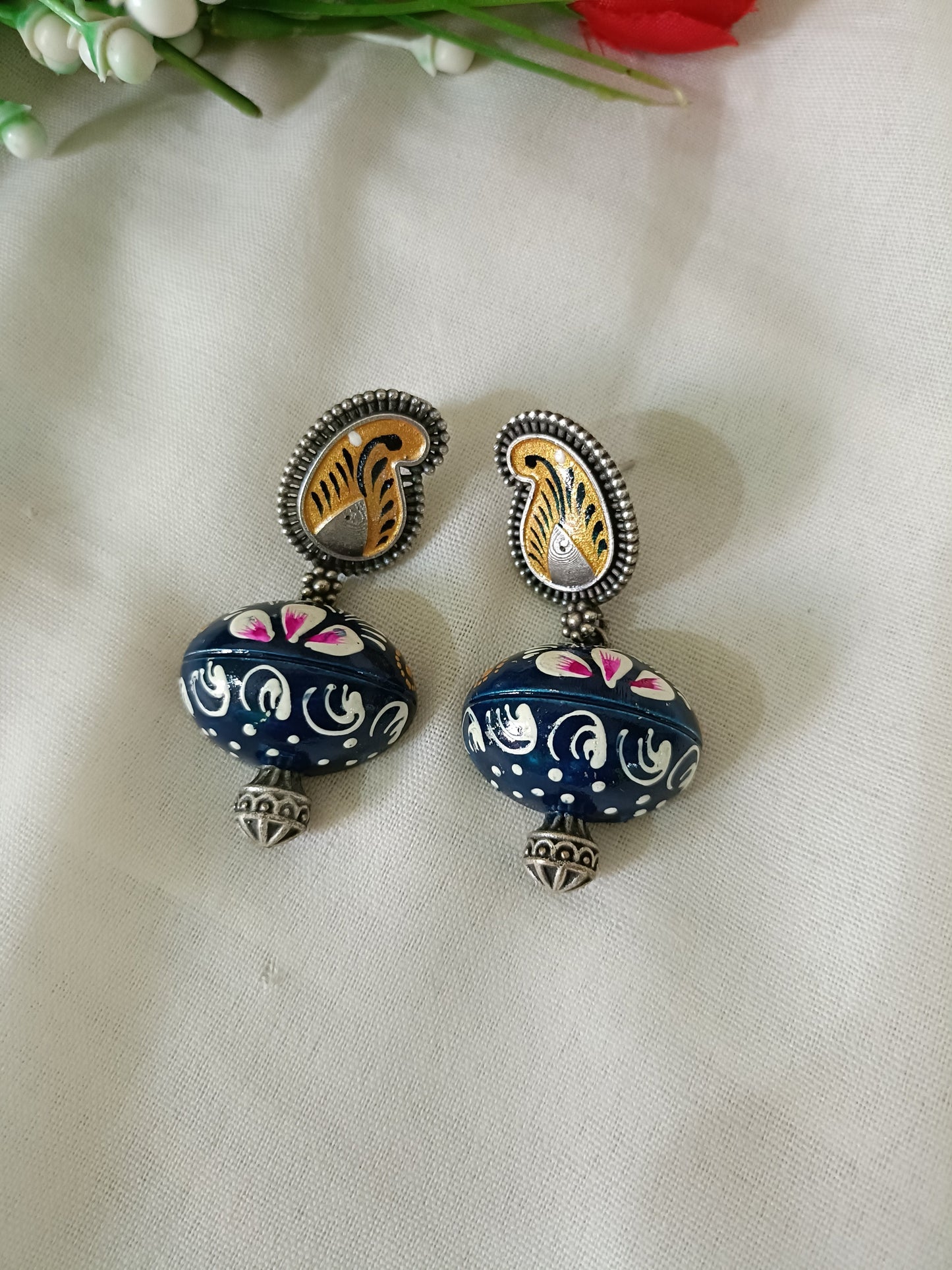 Hand Painted Half Oxidised Jhumki