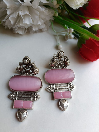 Pratha Pink Earrings