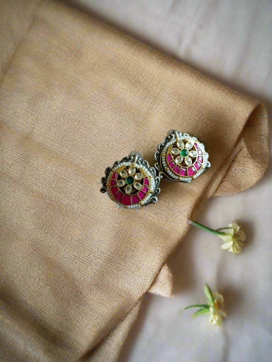 Medha Kundan Stud Earrings