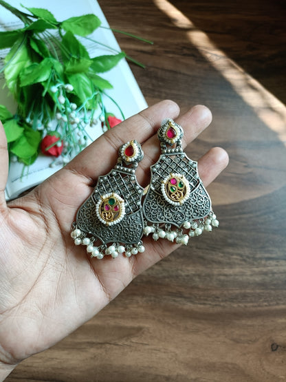 Yashodha Panchi Kundan Earrings