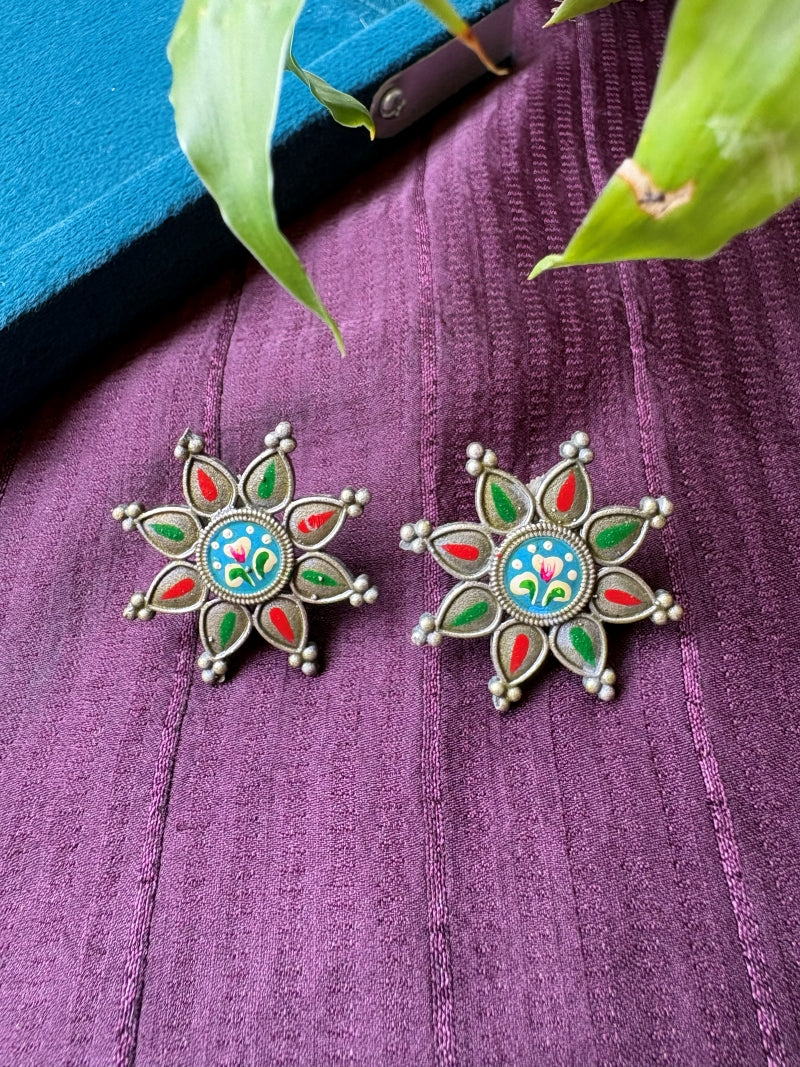Nazara Silver Look Alike Oxidised Studs