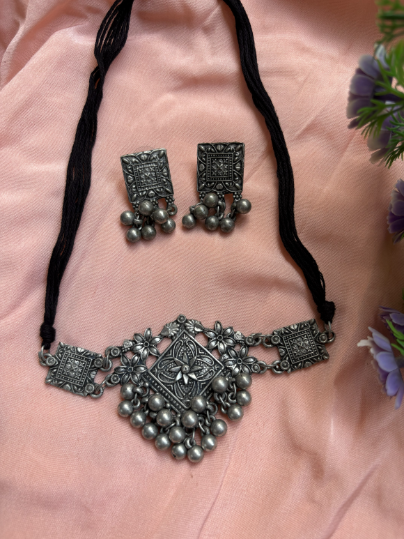 Aanya Oxidised Choker Set