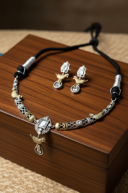 Dual Tone Bird Motif Necklace Set