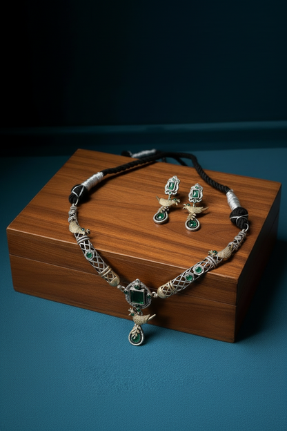 Dual Tone Bird Motif Necklace Set