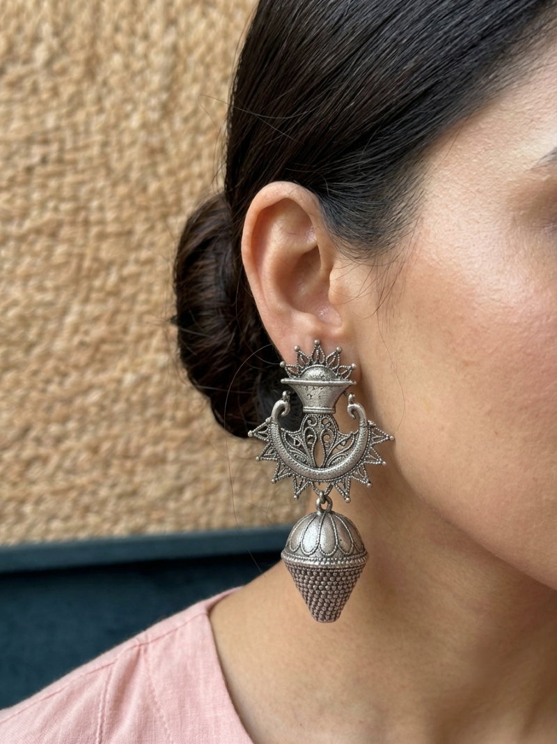 Silver jhumka 