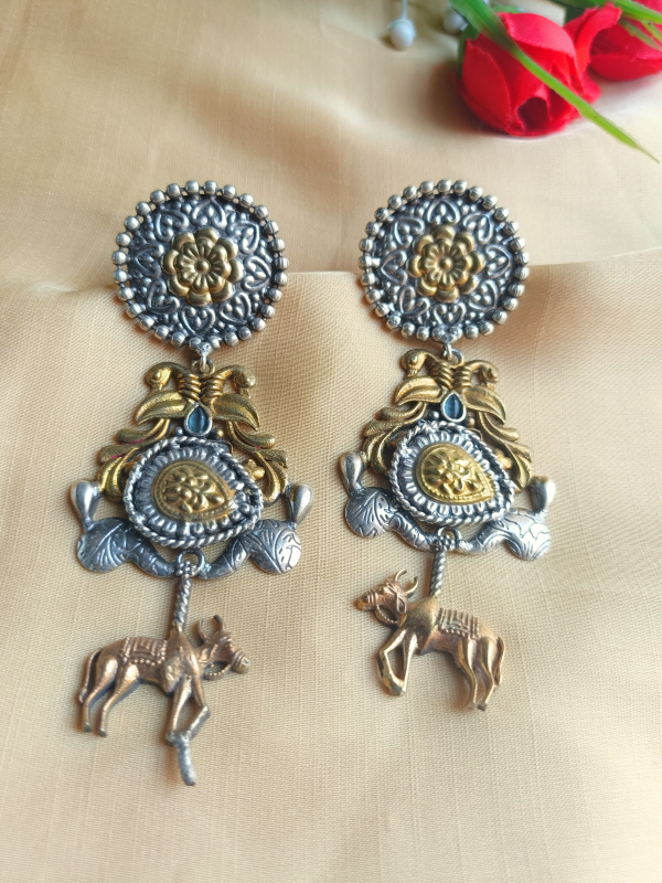 Reya Dual Tone Earrings