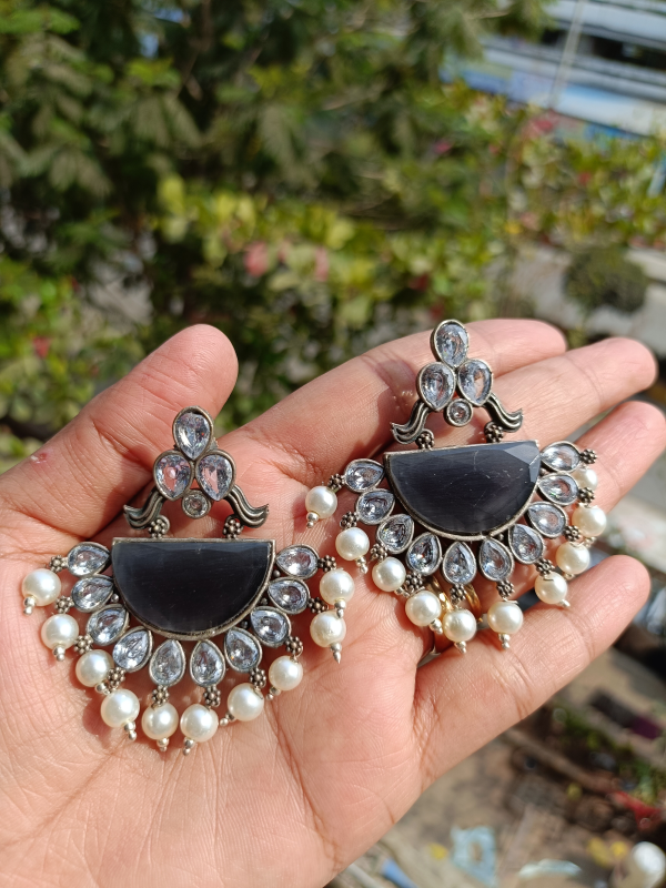 Sharmika Chandbali Earrings