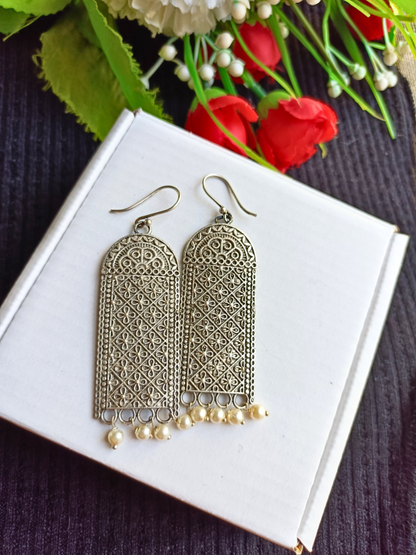 Tishhya Antique Earrings