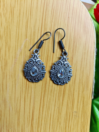 Rimi Hook Earrings