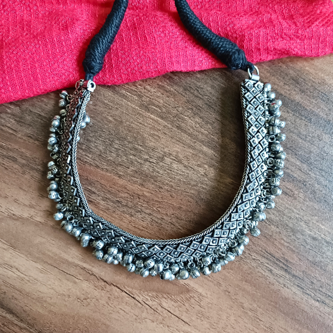 Neeja Ghungroo Necklace