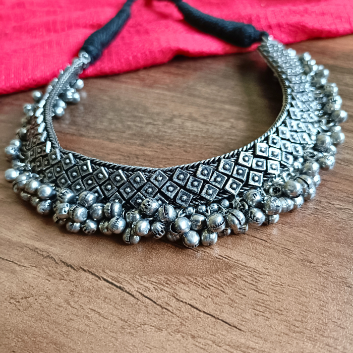 Neeja Ghungroo Necklace