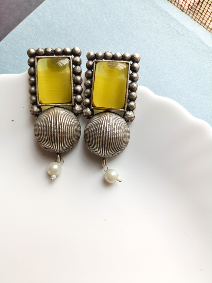 Eisha Earrings