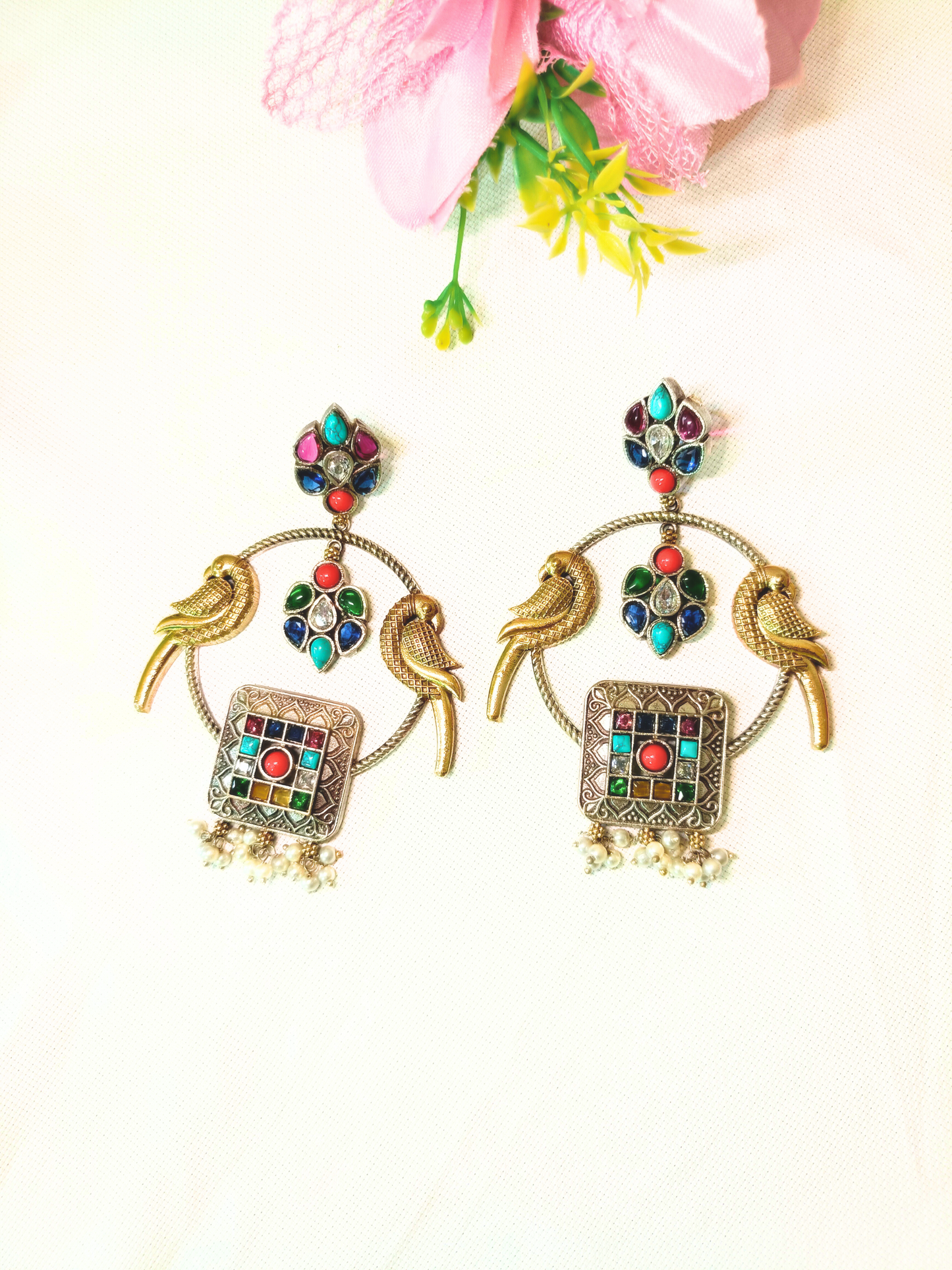 Shaisha Chandbali Earrings