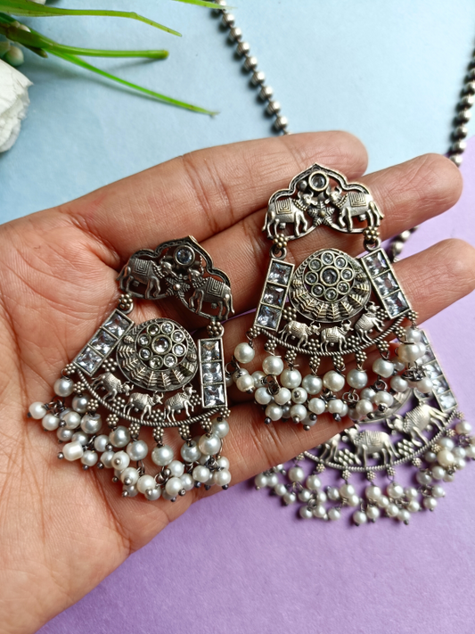 Mudra Pendant Set