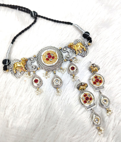 Dual tone choker necklace
