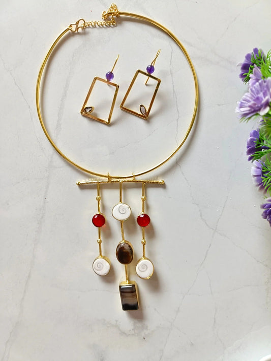 Geometric Shell & Stone Hasli Set
