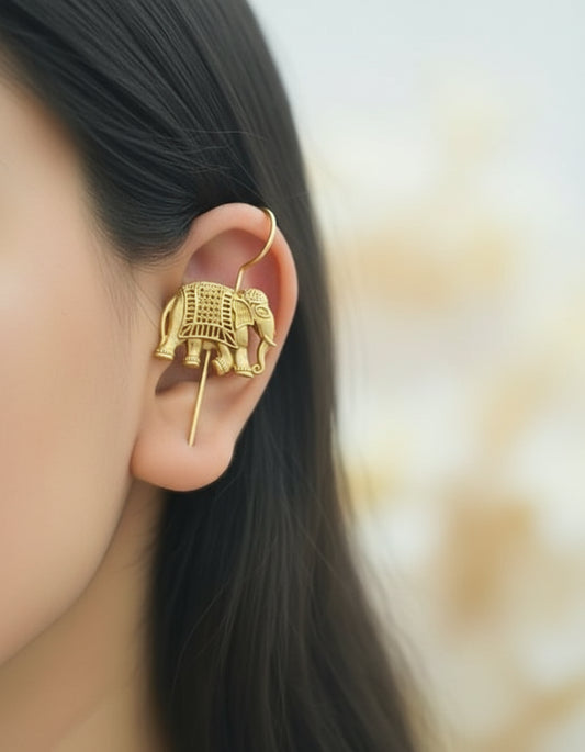 Elina Needle Earcuff