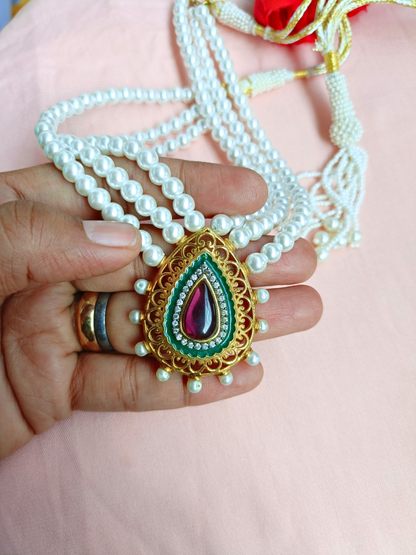 Celina Pearl Necklace