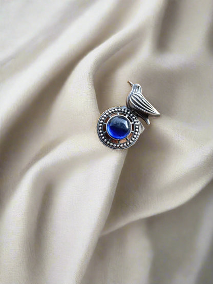 Antique Bird Finger Ring