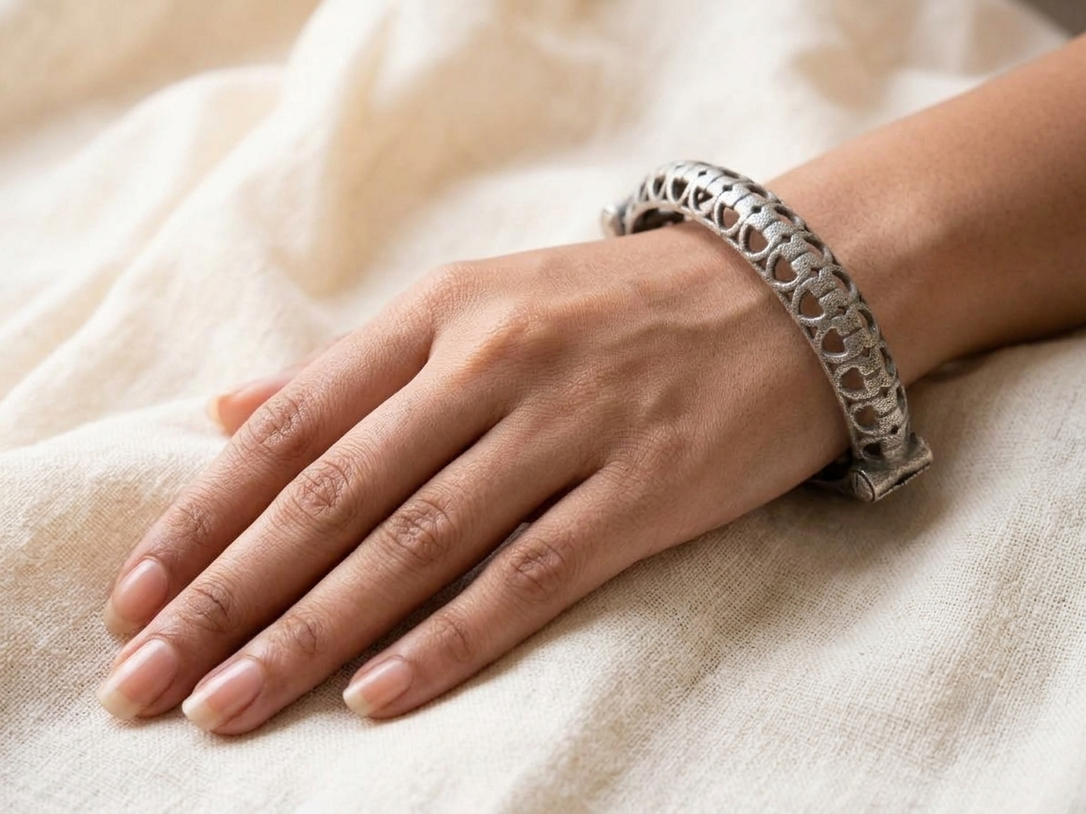 Vintage Carved Kada
