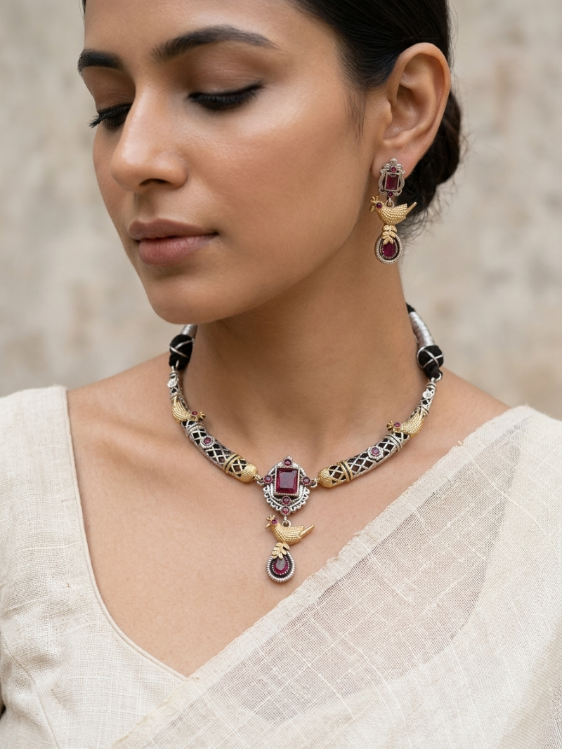 Dual Tone Bird Motif Necklace Set