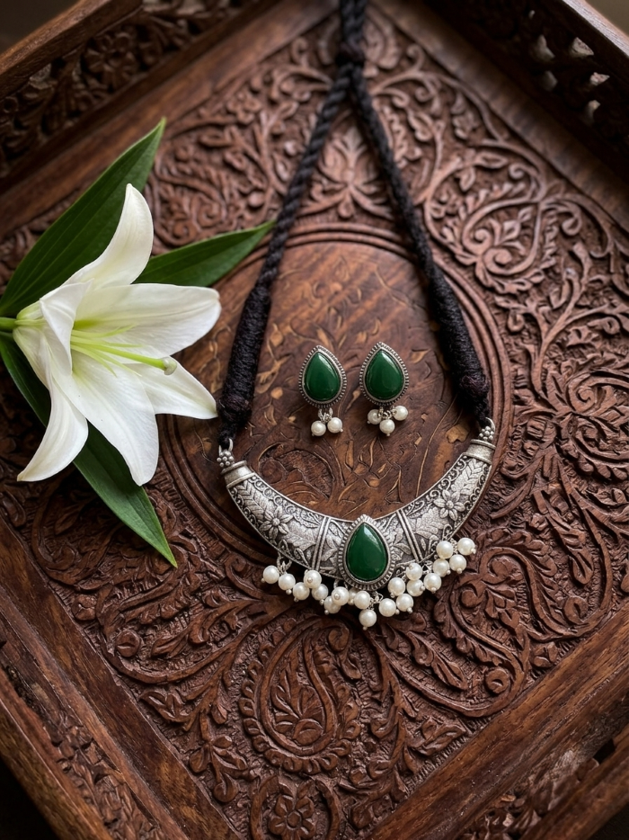 Silver oxidised stone necklace